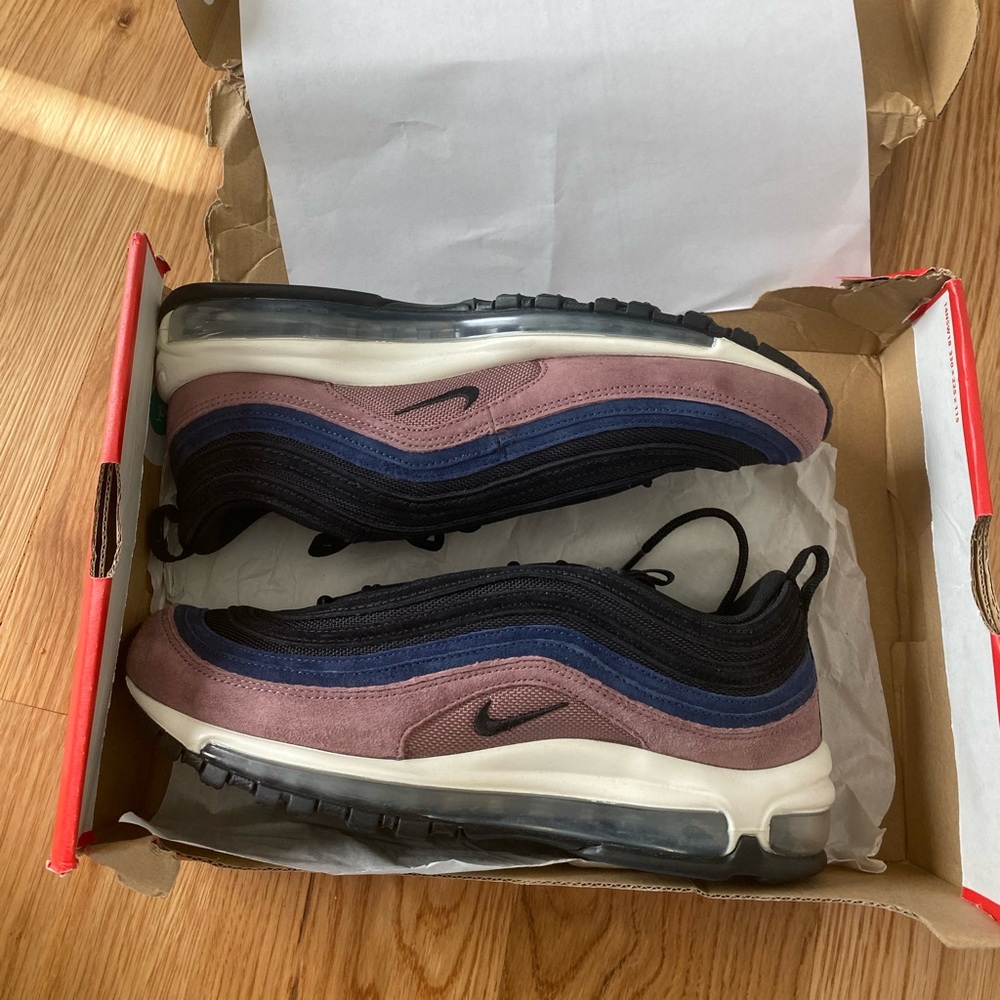 Mauve Airmax 97